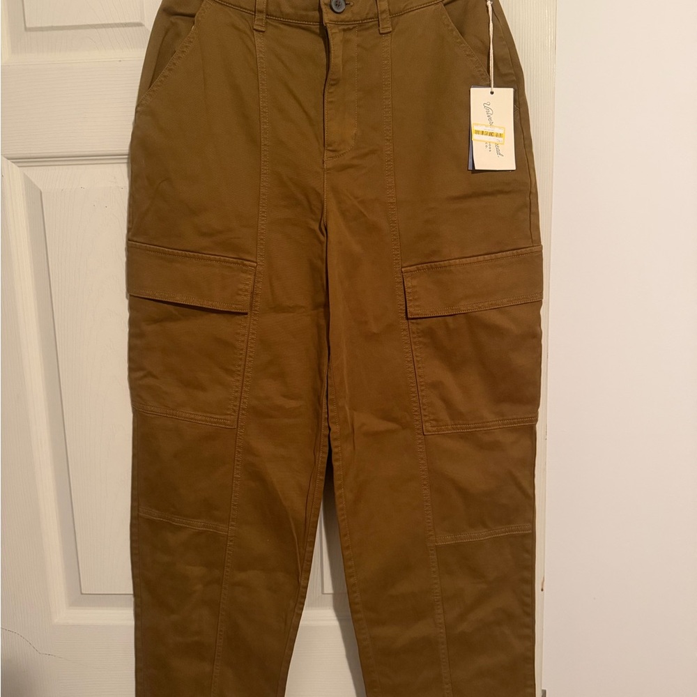 Universal Thread Olive Cargo Pants